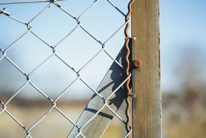 Setting Boundaries at Work: How to Keep Your Personal Life Personal